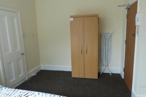 Property photo 2 of 4 85138_House_North_End_Road_London_Nw11_7Rj_Studiol_Img_01_0000_Max_476x317