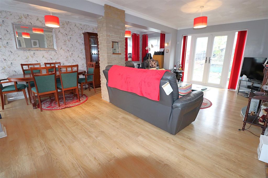 Property photo 2 of 16 Img_5845.Jpg