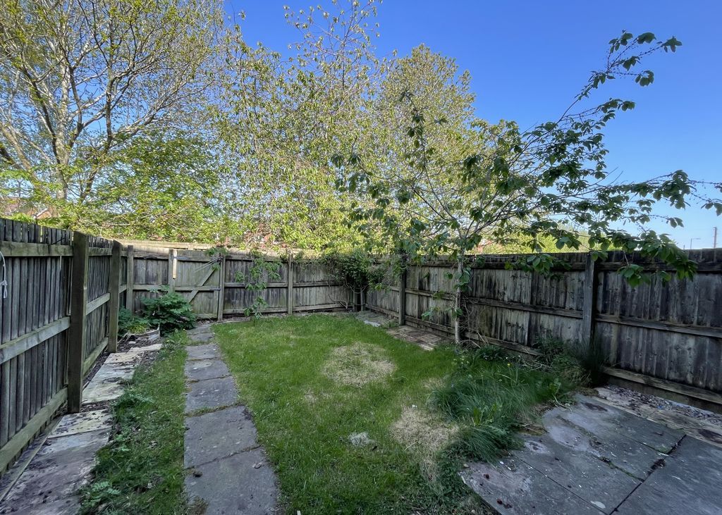 Property photo 2 of 26 Rear Garden