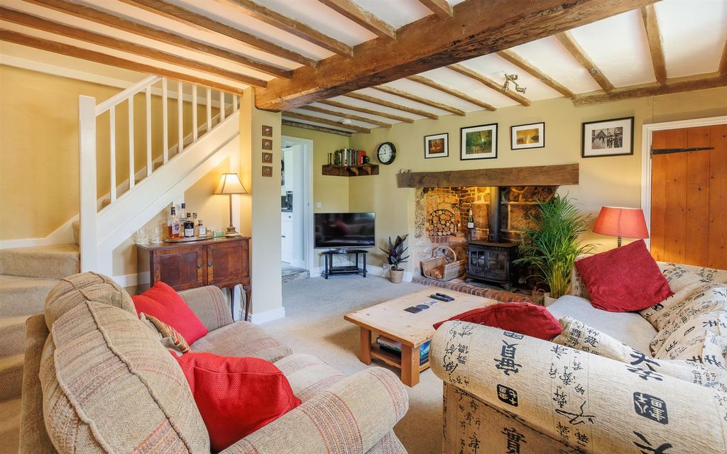 Property photo 3 of 25 38.Jpg