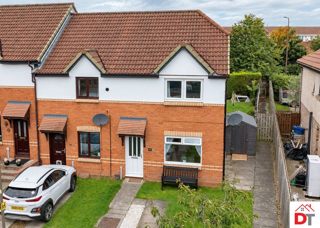 Property photo 1 of 11