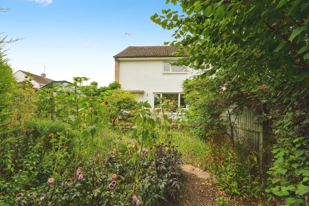 Property photo 1 of 17 Photo