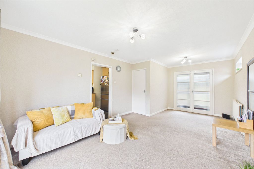 Property photo 3 of 9 Picture No. 09