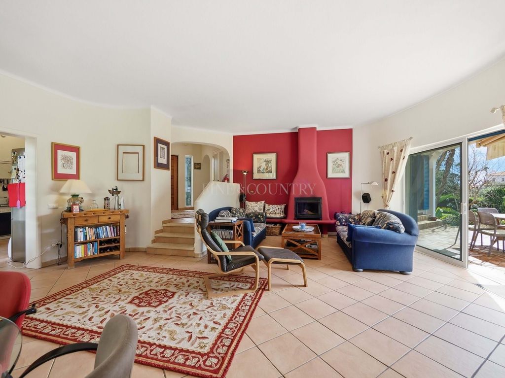 Property photo 3 of 30