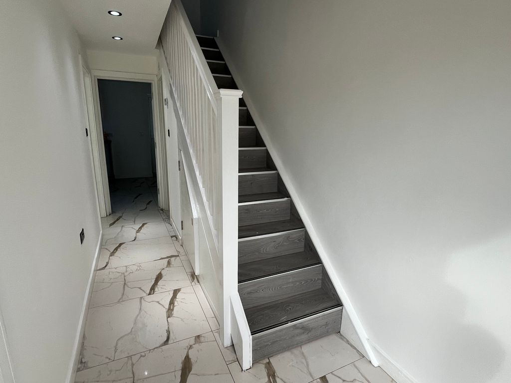 Property photo 3 of 14 Img_1871