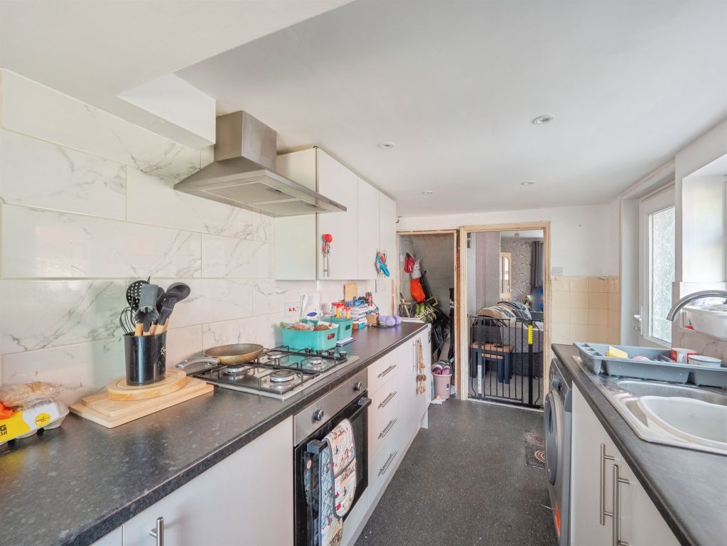 Property photo 3 of 20