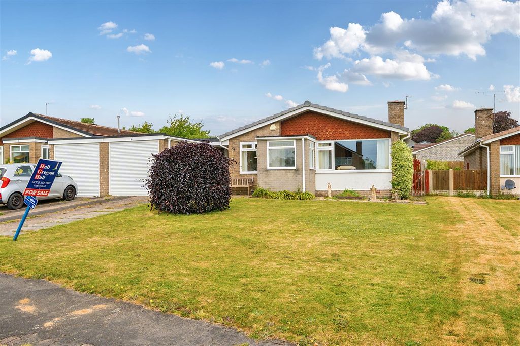 Property photo 1 of 22 1469836-2-6A22c8110Eb47.Jpg