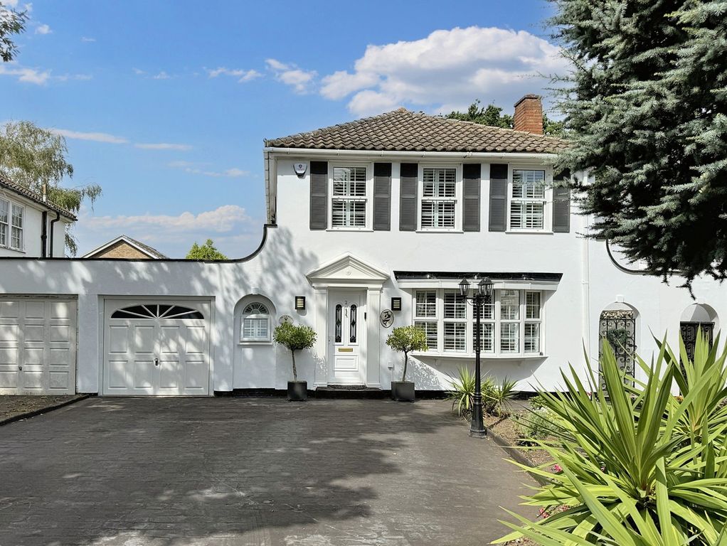 Property photo 1 of 34