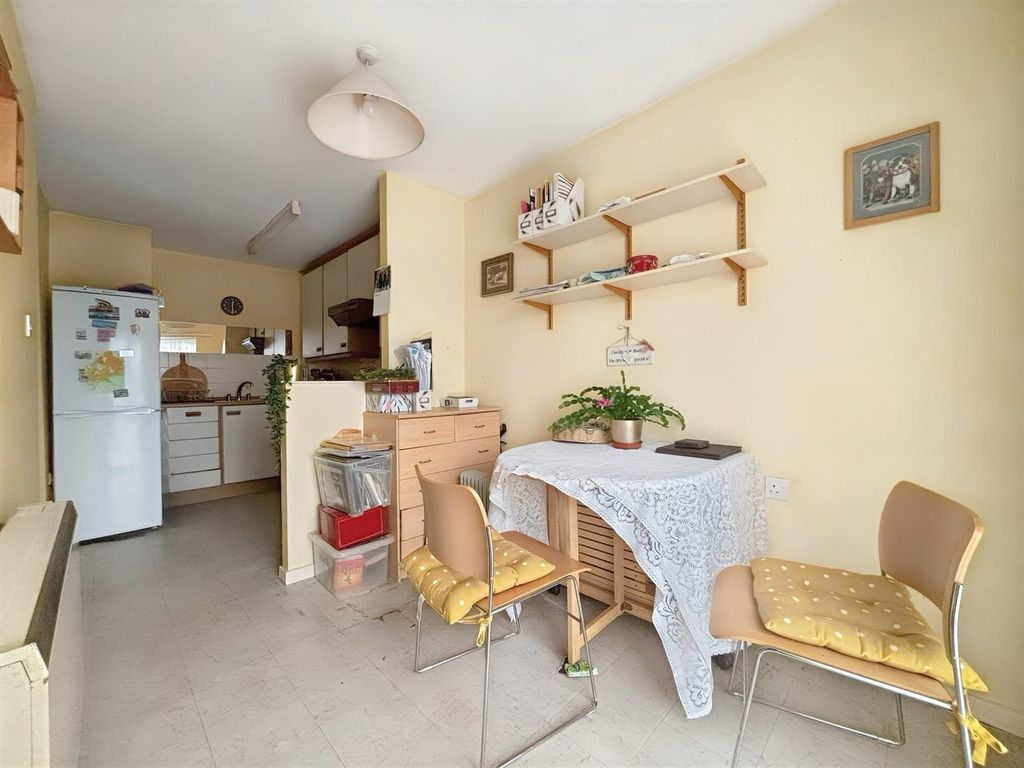 Property photo 2 of 16 Img_4674.Jpeg