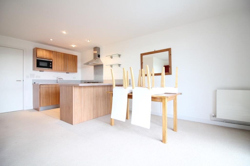 Property photo 2 of 12 Unadjustednonraw_Thumb_21Bf6.Jpg