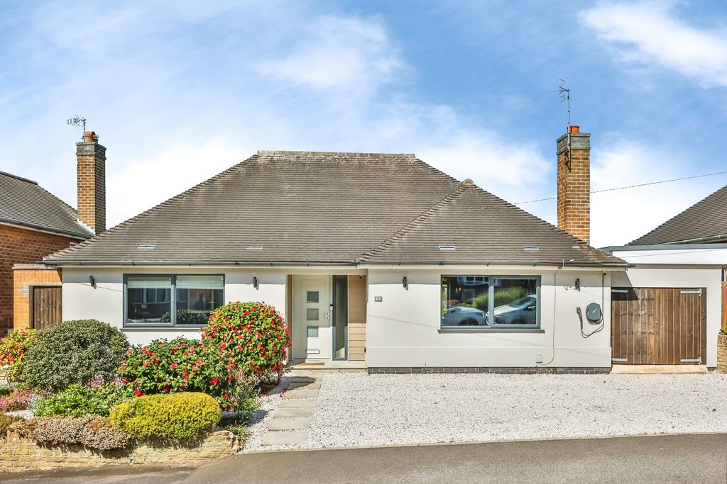 Property photo 1 of 19 Front View