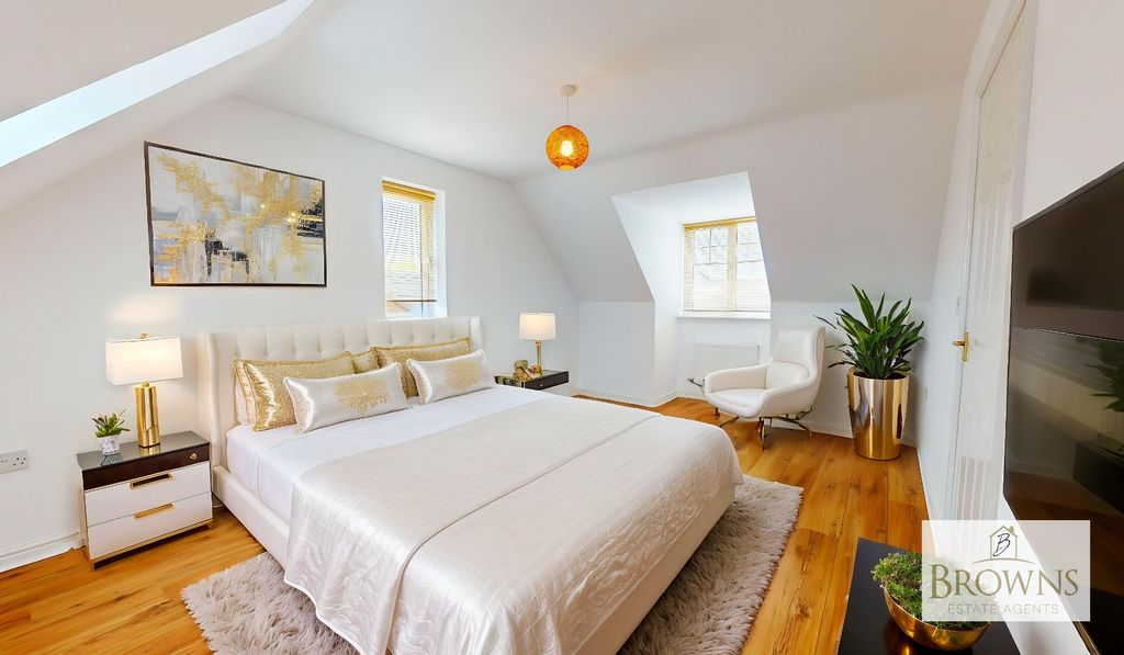 Property photo 2 of 60 5076813