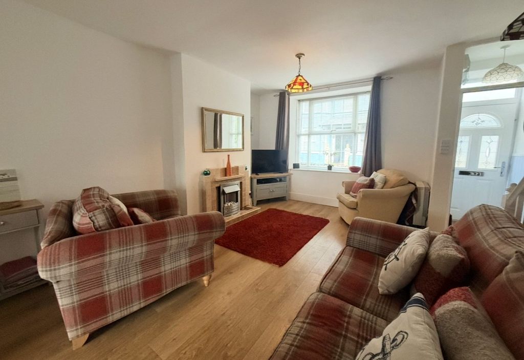 Property photo 2 of 9 Picture No. 03