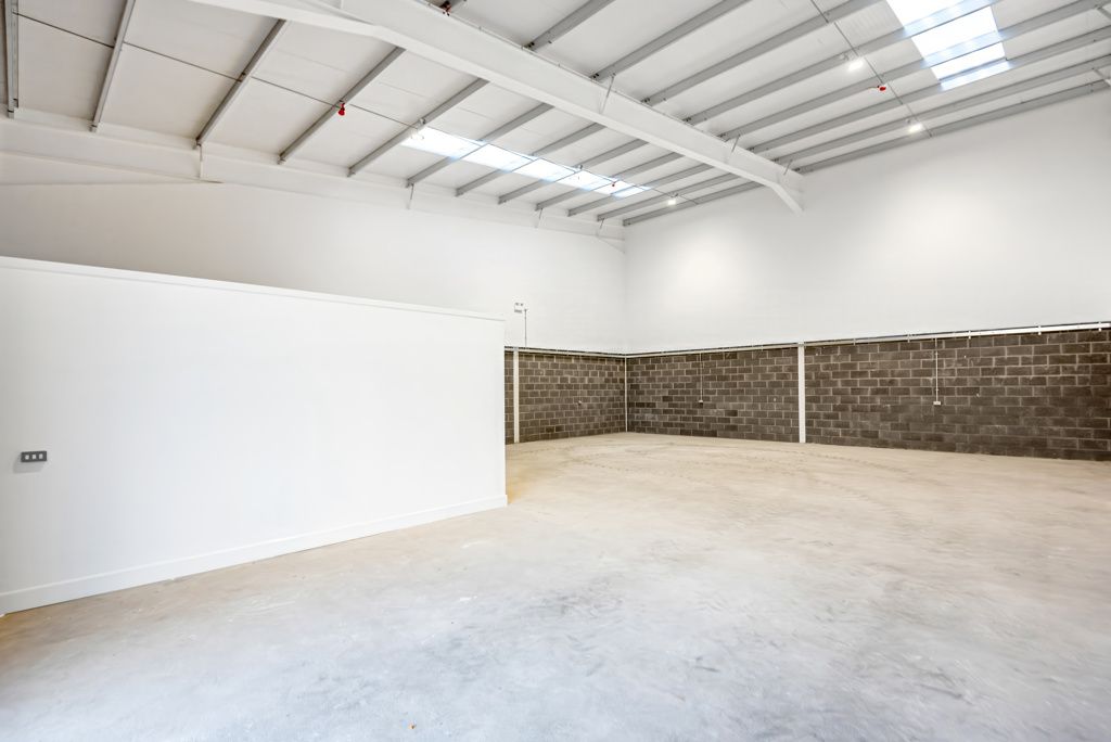 Property photo 2 of 7 Photo 2