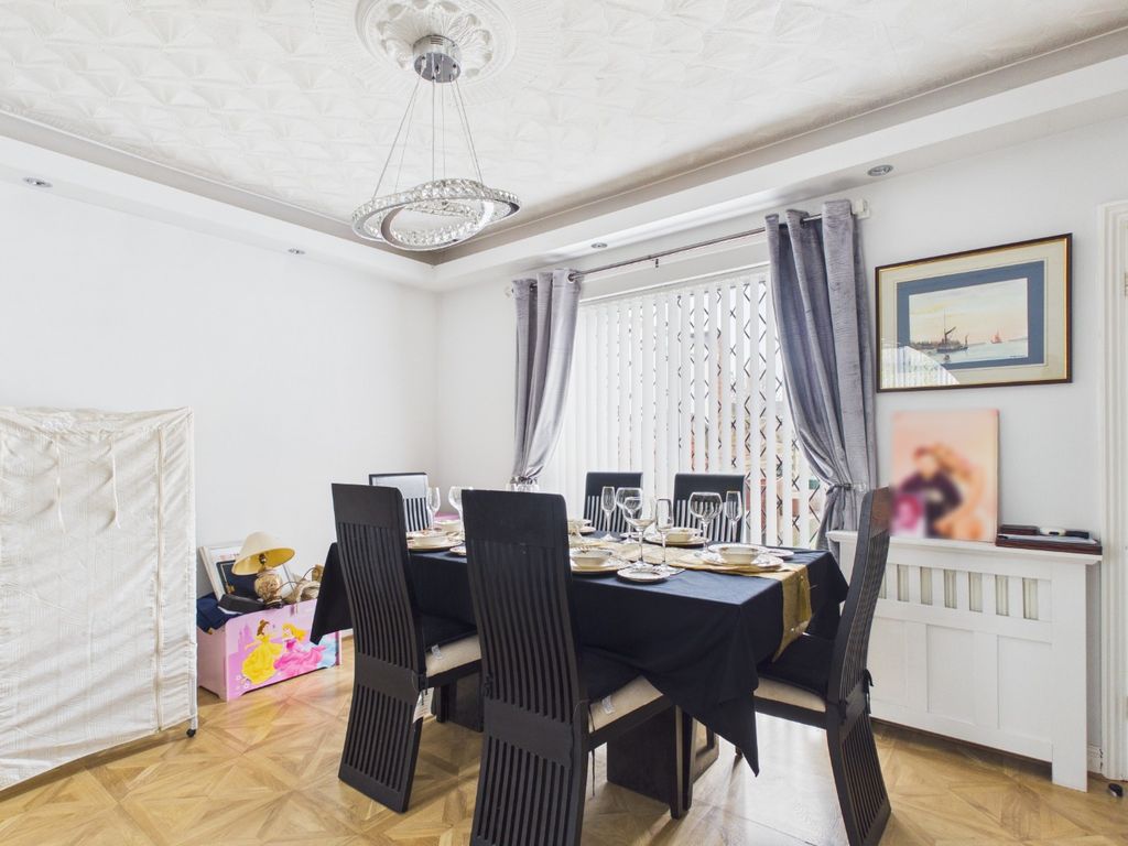 Property photo 3 of 15 4834146