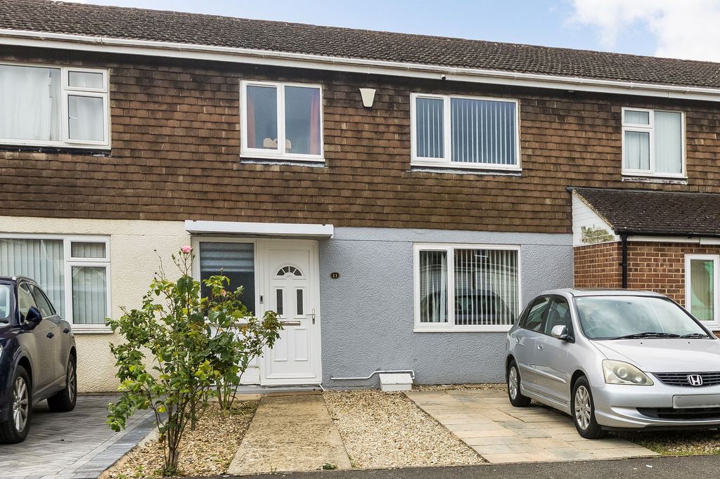 Property photo 1 of 24