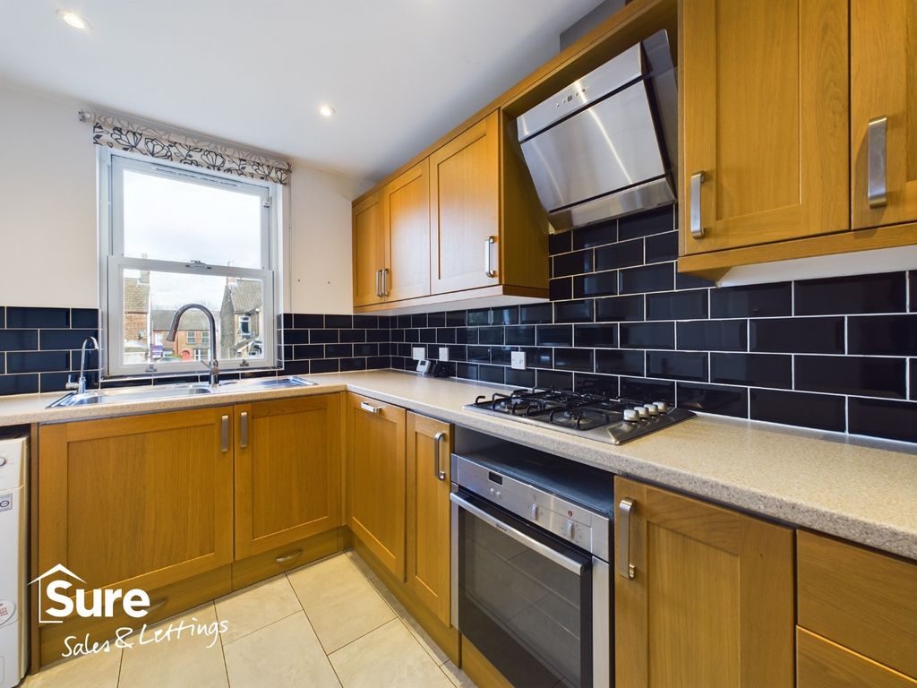 Property photo 2 of 20 3908014
