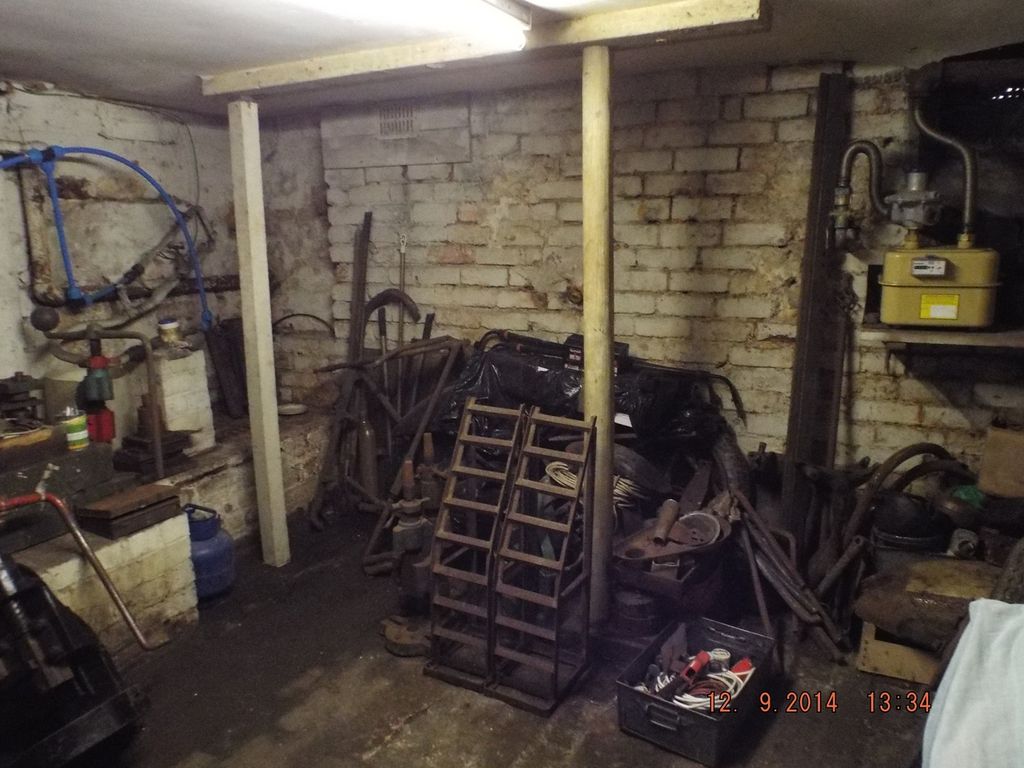 Property photo 2 of 7 Internal