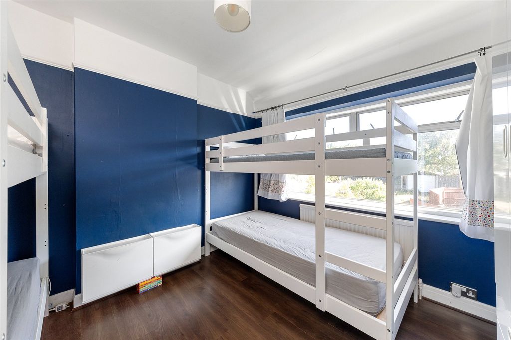 Property photo 3 of 15 Picture No. 09