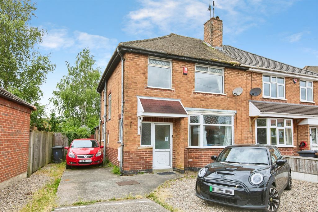 Property photo 1 of 11