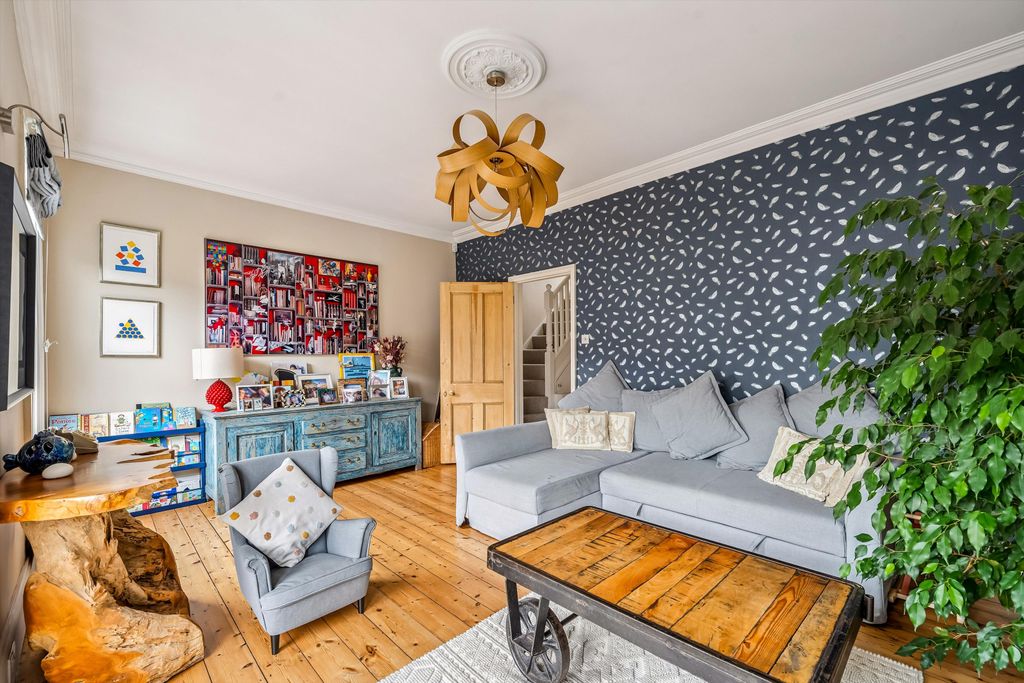 Property photo 1 of 14 Image