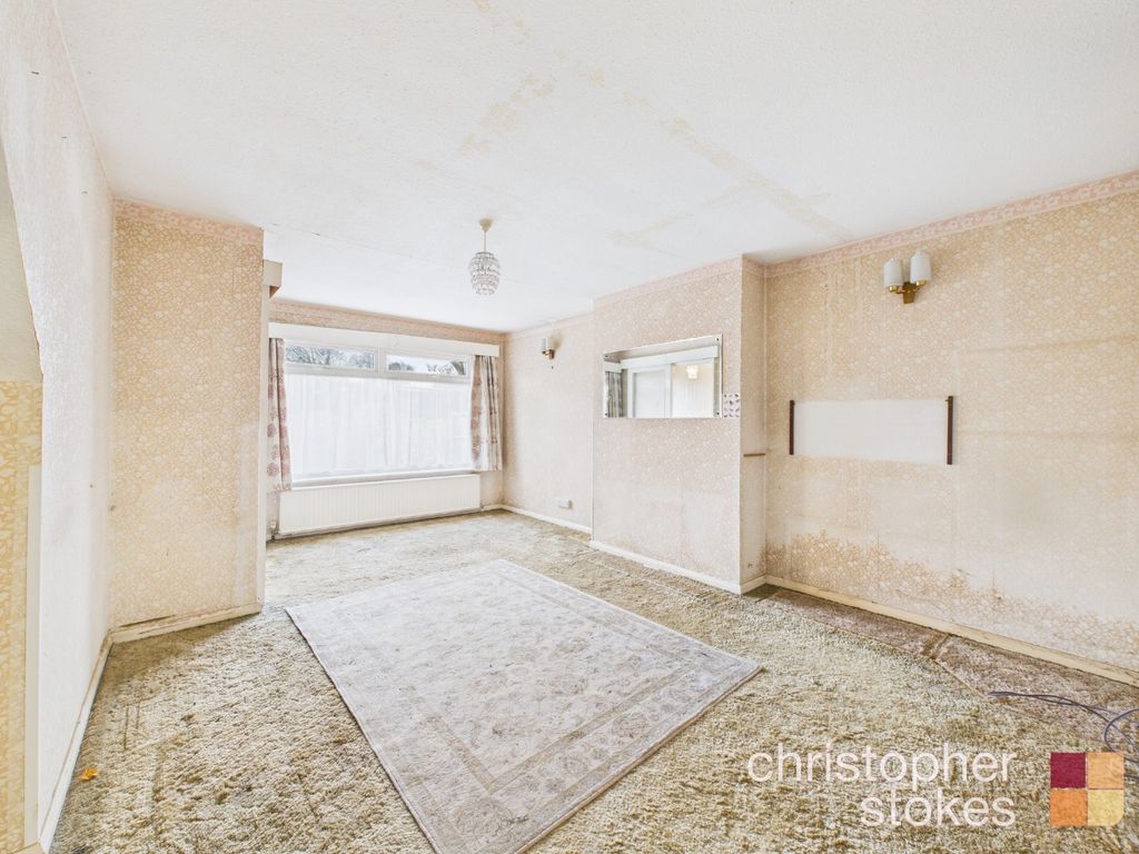 Property photo 2 of 22 4562443