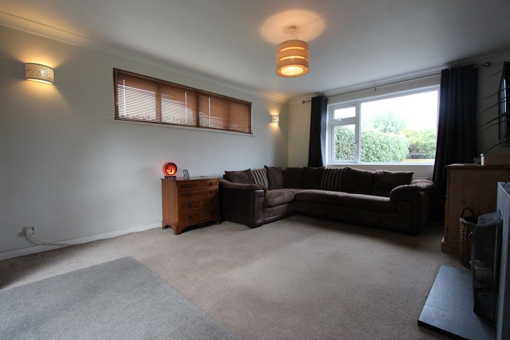 Property photo 3 of 14 Photo 13