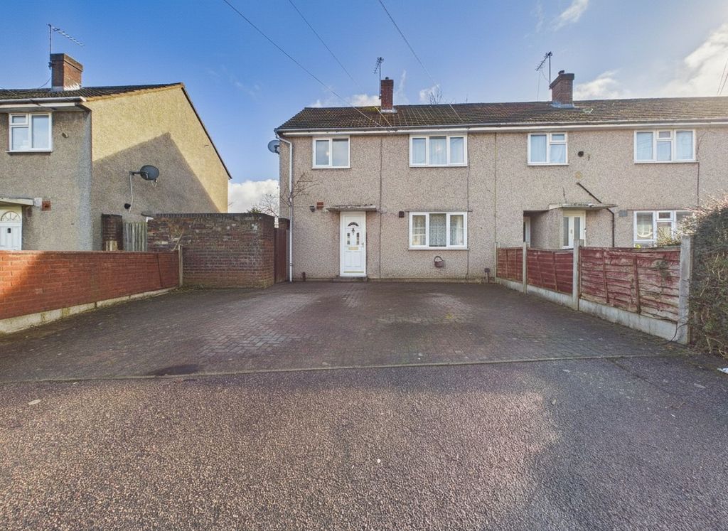 Property photo 3 of 19 4927025