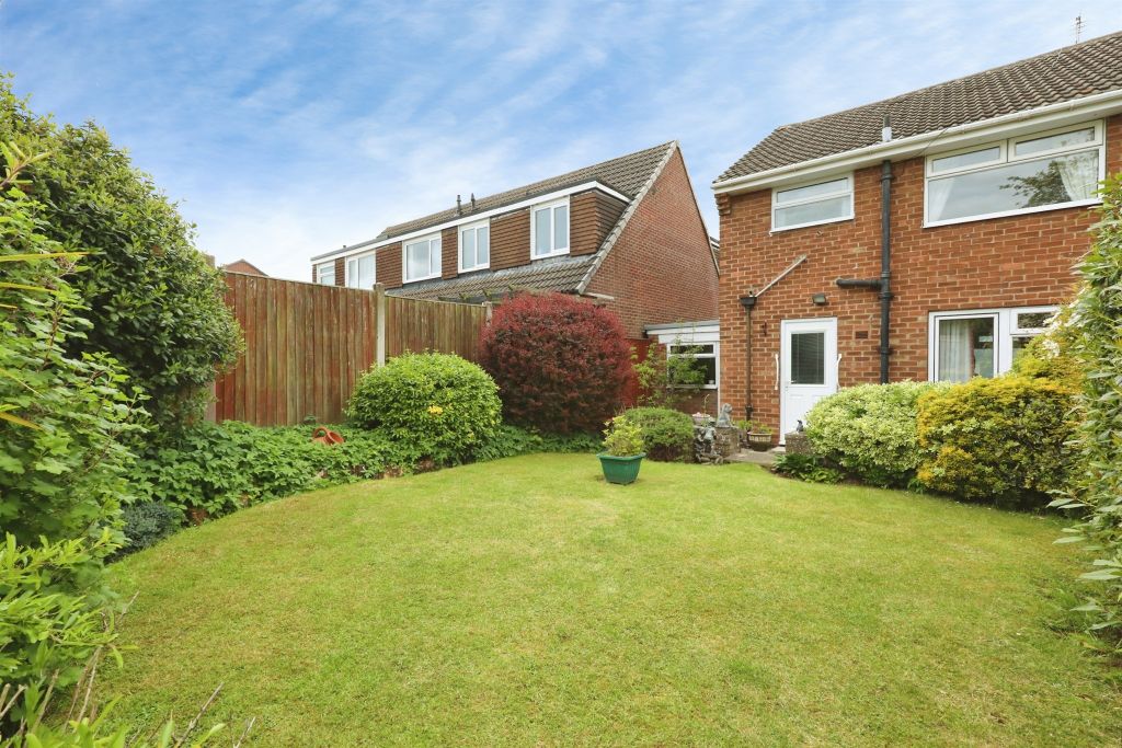 Property photo 2 of 14