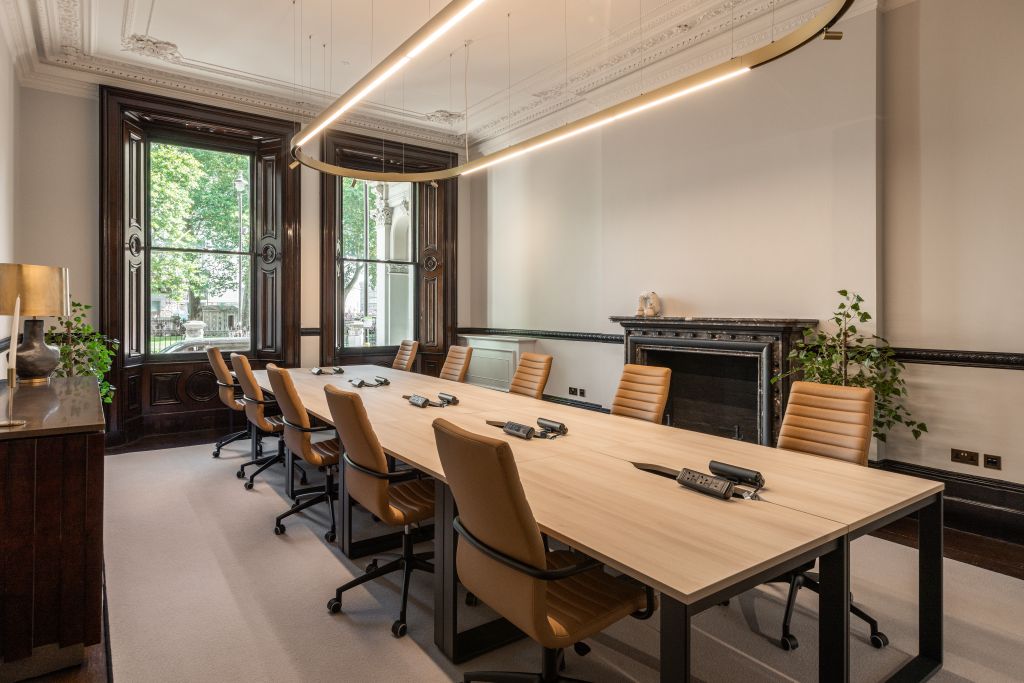 Property photo 1 of 5