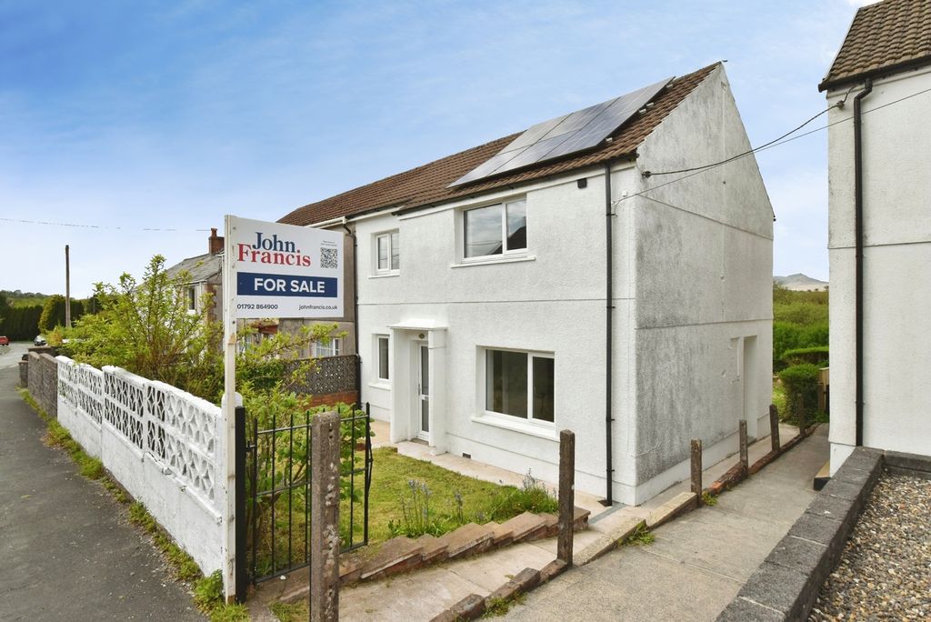 Property photo 1 of 16 Pbox-Img.Jpg
