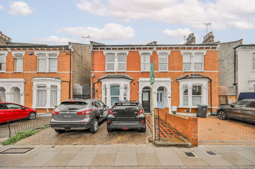Property photo 3 of 17