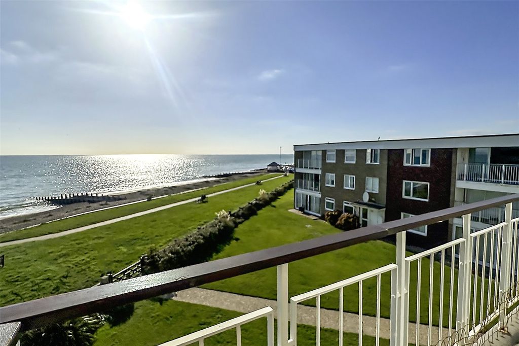 Property photo 3 of 15 Picture No. 07