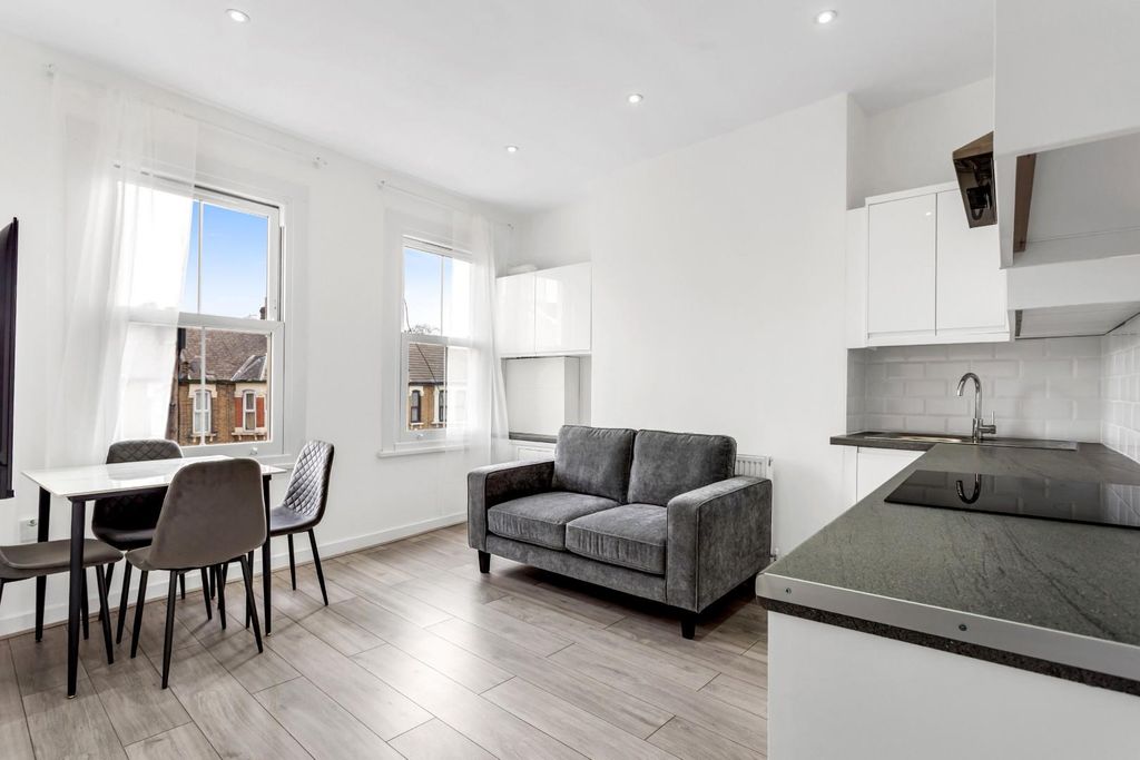 Property photo 1 of 13 Img_9691.Jpg