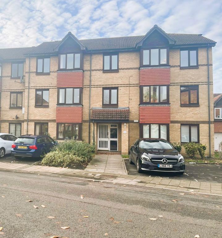 Property photo 1 of 4