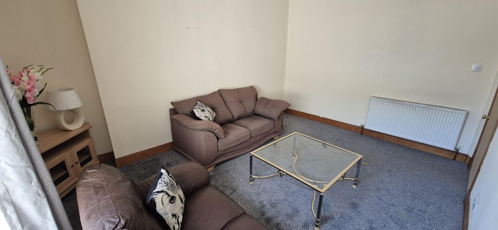 Property photo 3 of 10 Lounge Alternative View