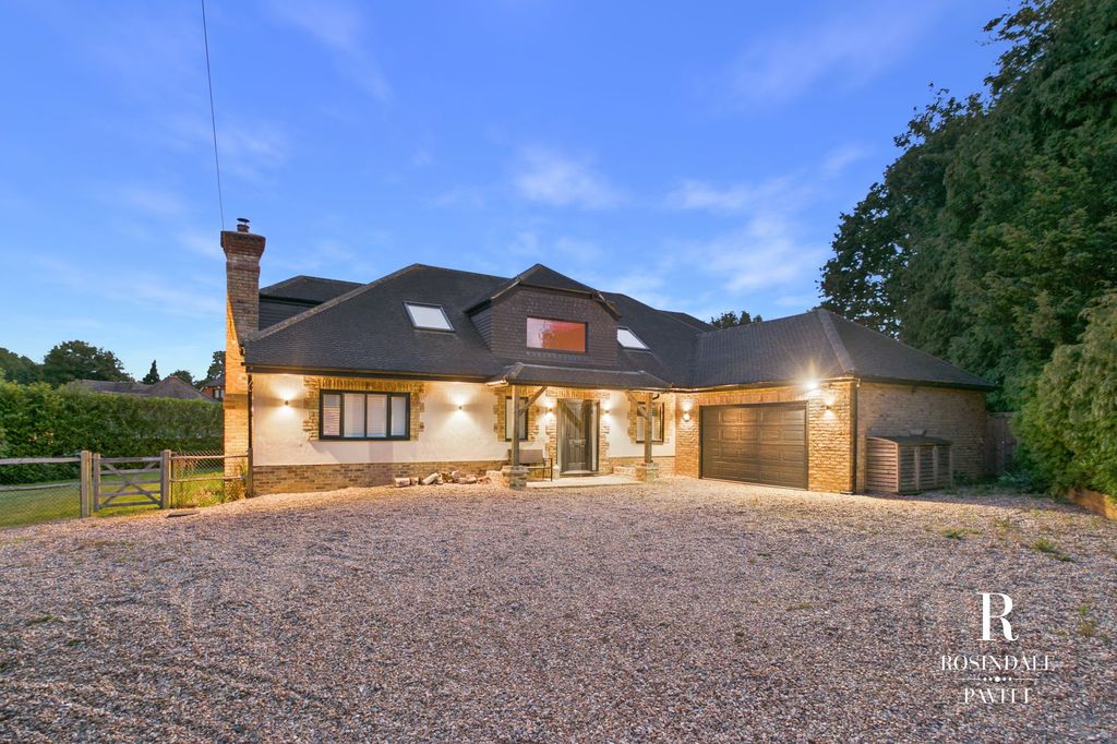 Property photo 1 of 33