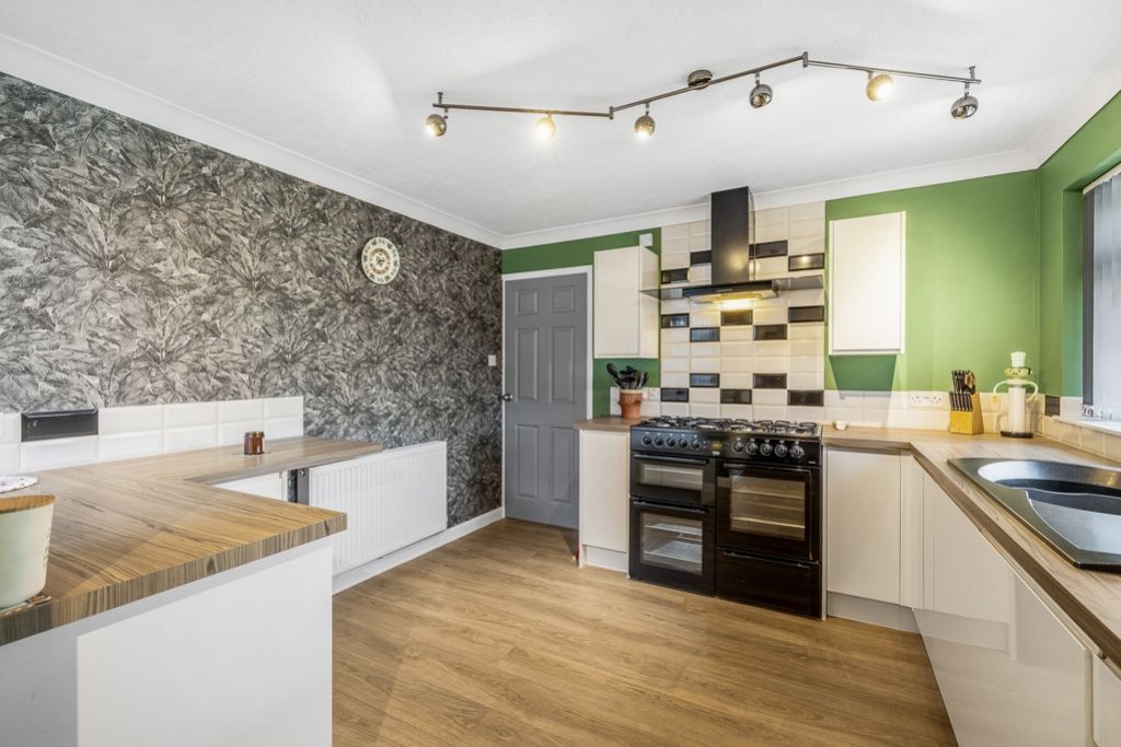 Property photo 2 of 23 50 Langwith Gardens (Holbeach)-21