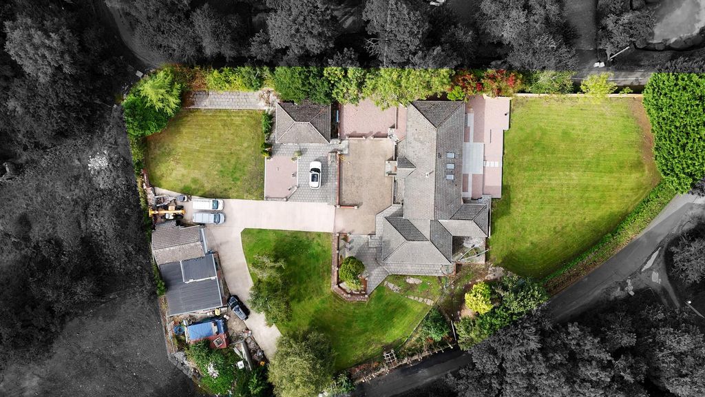 Property photo 3 of 52 Dji_0099.00_01_19_27.Still142.Jpg