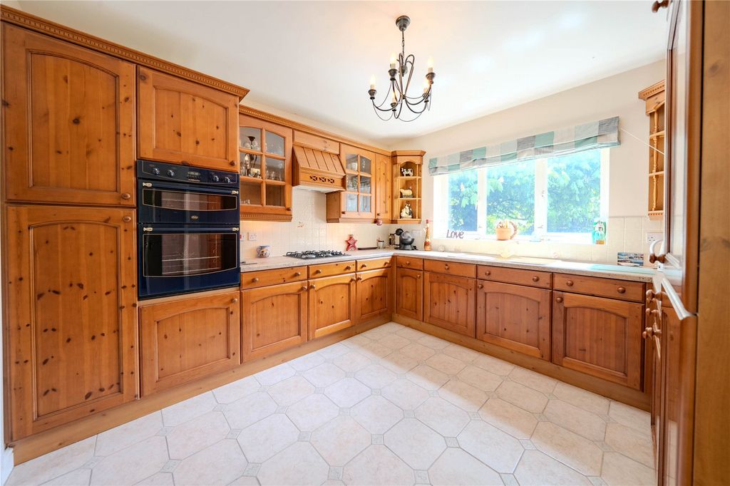 Property photo 3 of 17 Picture No. 03