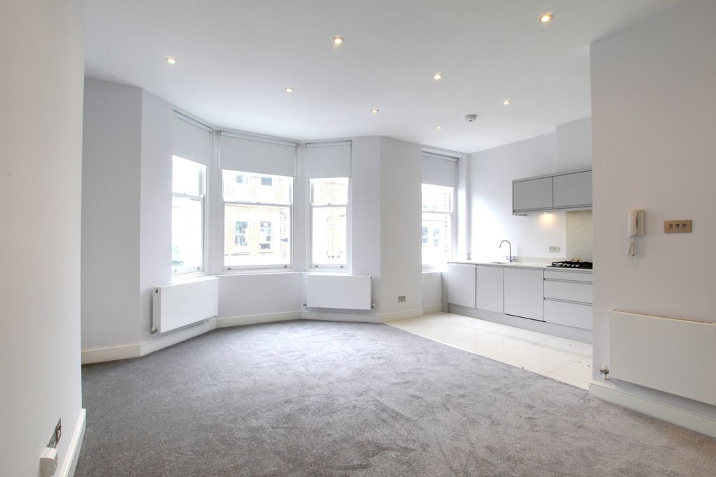 Property photo 3 of 8 3.Jpg