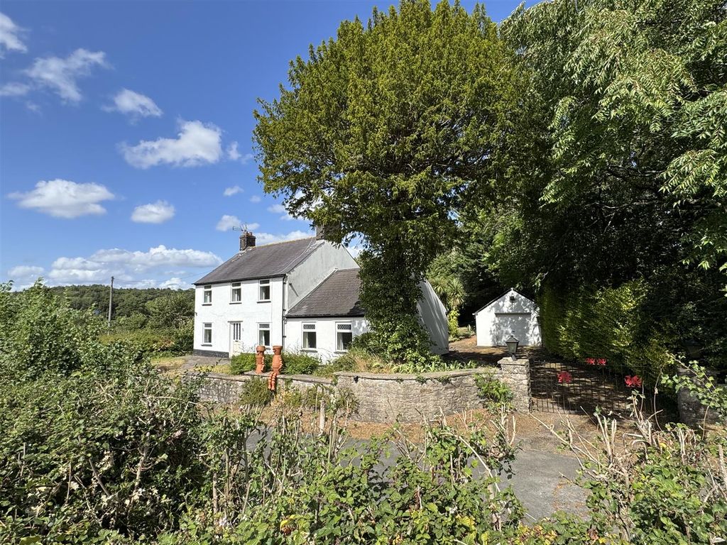 Property photo 1 of 29