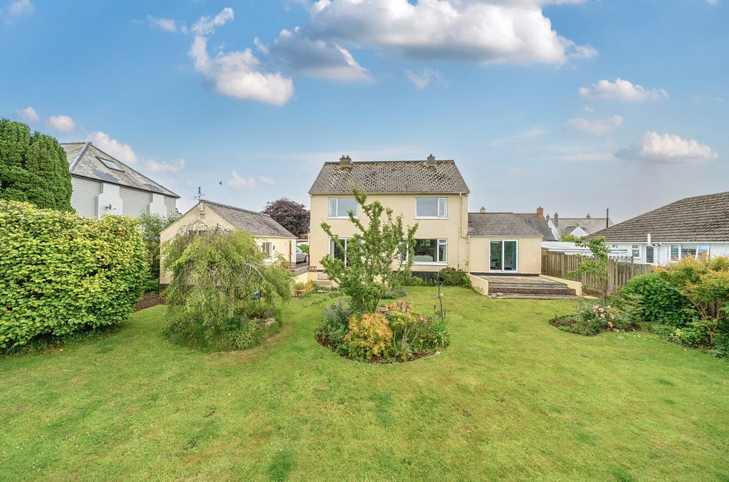 Property photo 1 of 22 1303040-2-6843107...