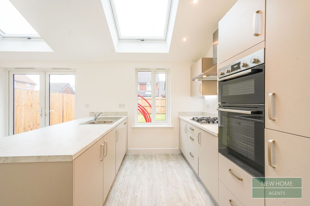 Property photo 3 of 29 Photo 6