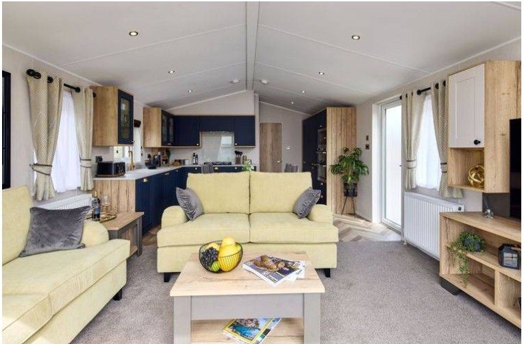 Property photo 2 of 4 Willerby Gainsborough 1