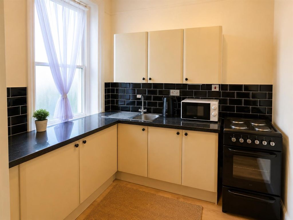 Property photo 2 of 3 2 (14).Png