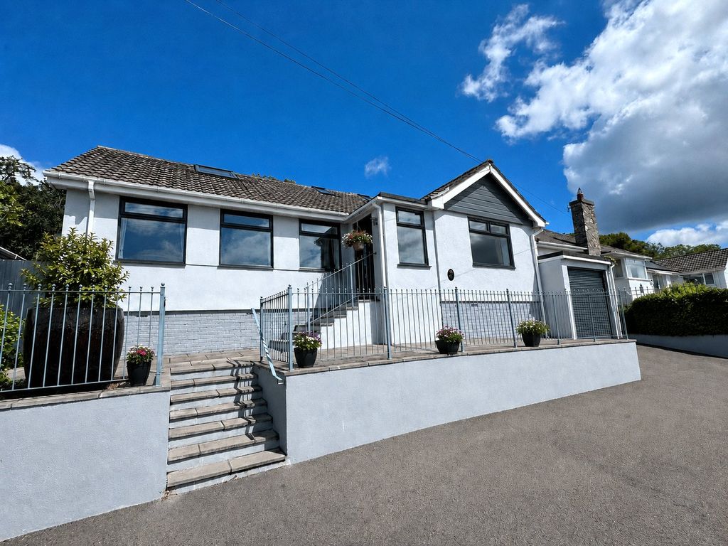 Property photo 1 of 28 Picture No. 76