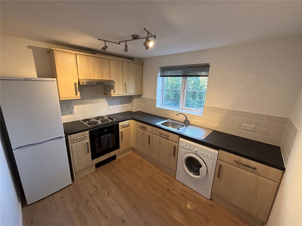Property photo 2 of 11 Picture No. 02