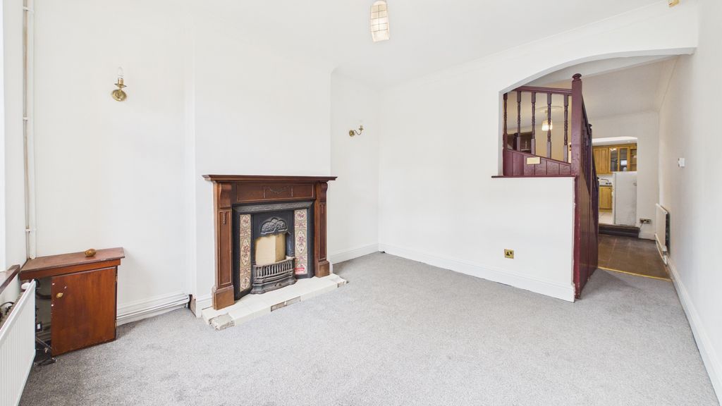 Property photo 3 of 20 5348576