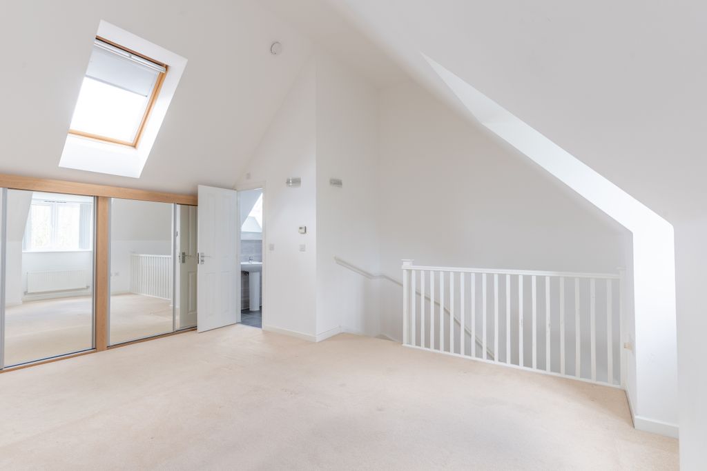 Property photo 2 of 16 42 Henry Shute Road-2